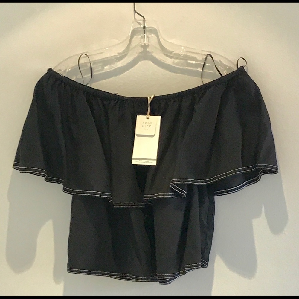 NWT__Women's Black Off Shoulder Top__NWT